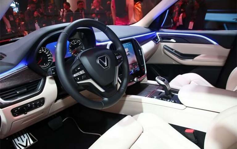 Vinfast lux sa 4